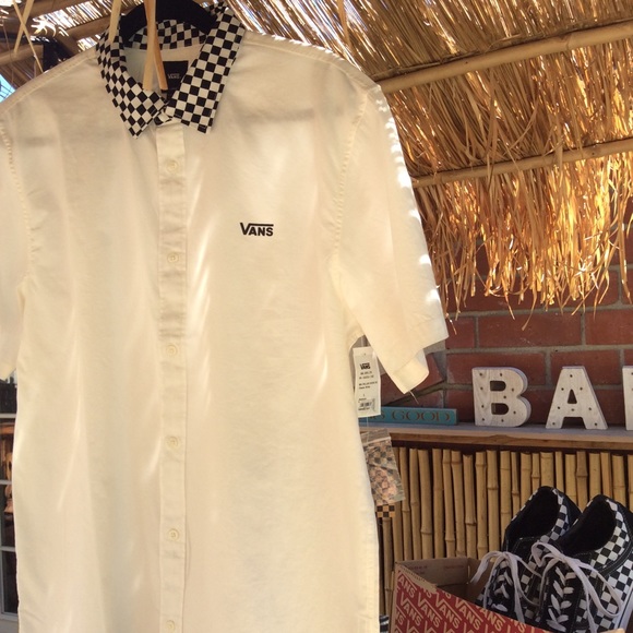 Vans Button Down White Shirt With Checkerboard - Picture 2 of 7